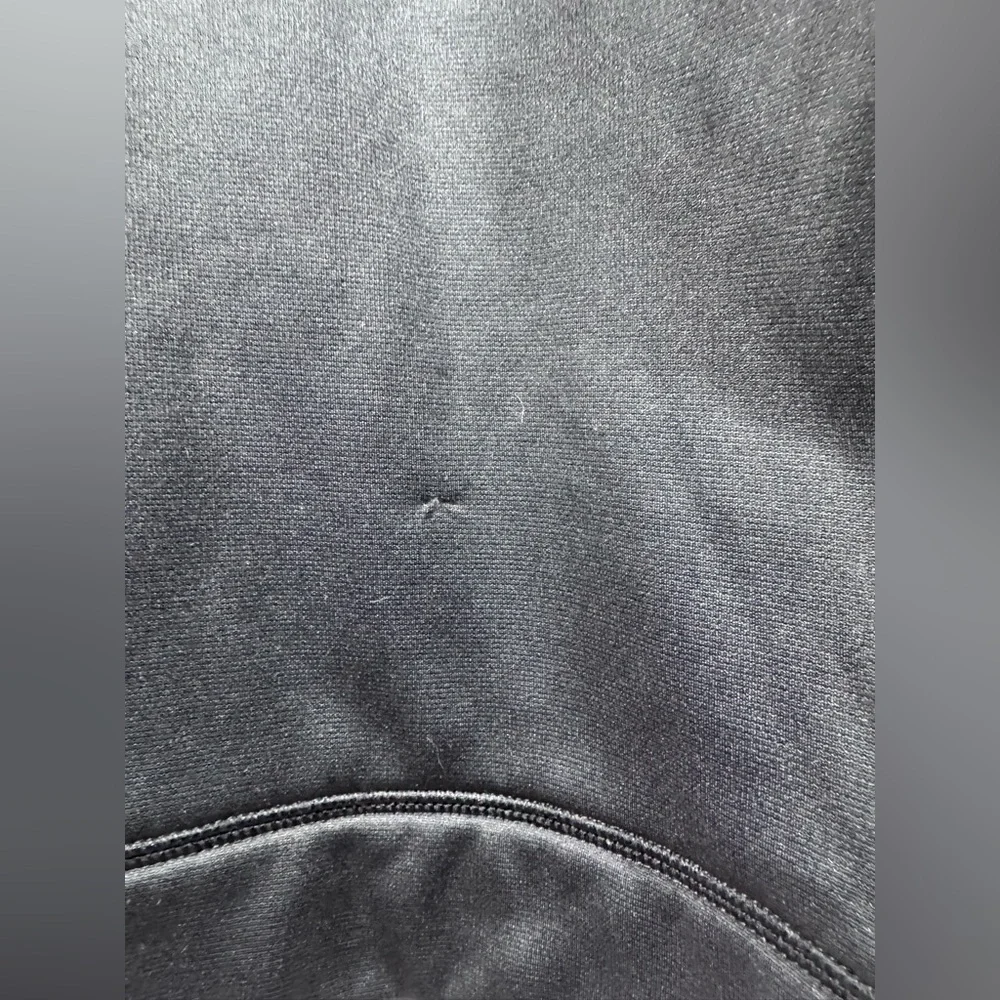 Under Armour YXL Black Hoodie